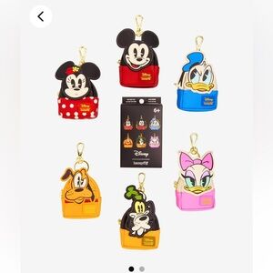 Loungefly Disney Sensational Six Blind Box
Coin Purse